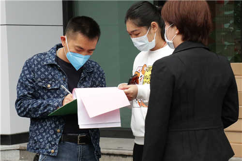 抗擊疫情，守護(hù)乘梯安全，辛格林電梯彰顯本土企業(yè)擔(dān)當(dāng)